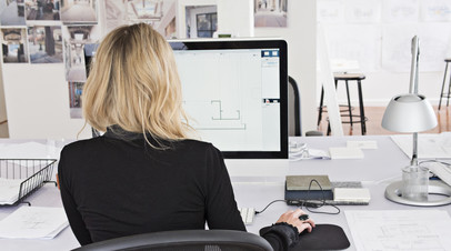 HR-специалист Осетрова посоветовала менять работу весной или осенью