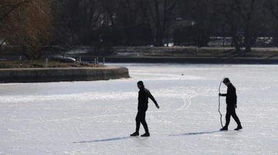 Заслуженный спасатель Щетинин рассказал, как вести себя на льду