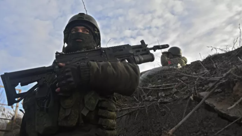 РИА Новости: бойцы ЗВО и псковские десантники пресекли атаки ВСУ на Кременском участке