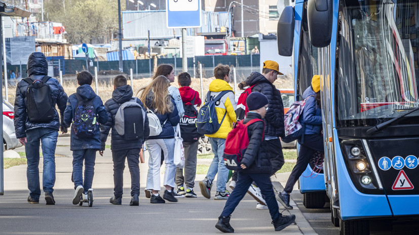 Политолог оценил предложение освободить школьников от оплаты общественного транспорта зимой