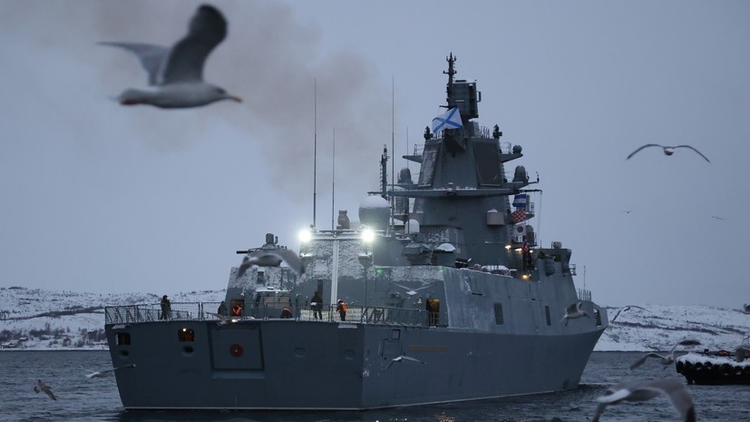 «Надёжно защитить Россию»: Путин сообщил об отправке на боевую службу оснащённого «Цирконами» фрегата «Адмирал Горшков»