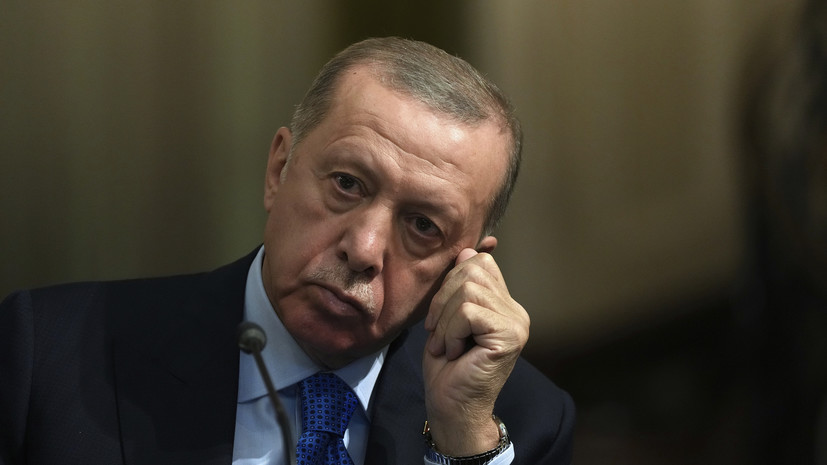 Эрдоган в разговоре с Путиным высказался за поиск справедливого урегулирования на Украине