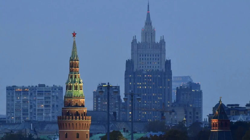 В Кремле призвали украинскую сторону объявить режим прекращения огня