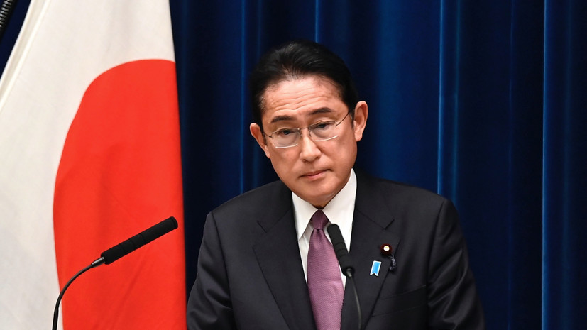 Премьер Японии заявил, что рассмотрит возможность визита на Украину