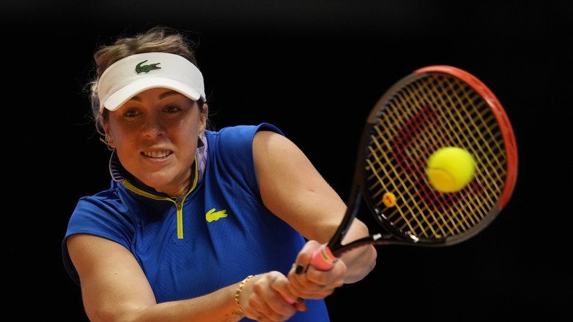 Павлюченкова не смогла преодолеть первый круг турнира в Аделаиде