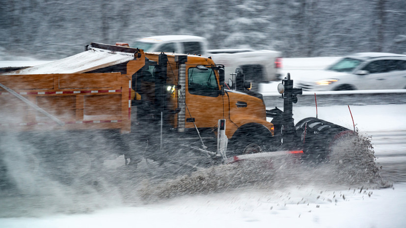 В Приморье закупили технику на 300 млн рублей для пострадавших от снежного циклона районов