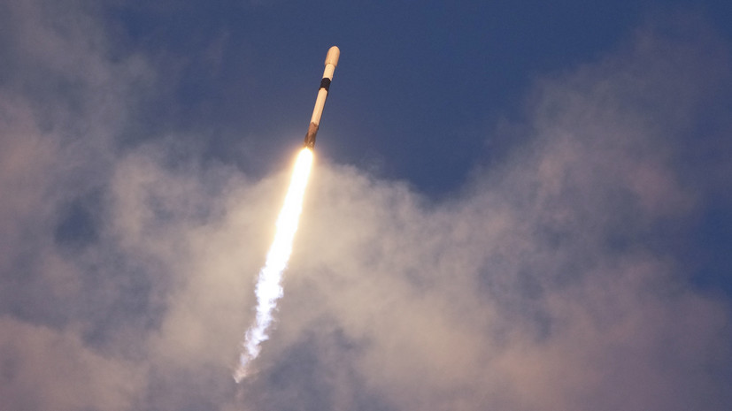 SpaceX запустила 40 спутников OneWeb на орбиту
