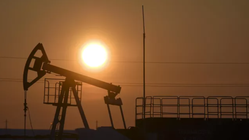 Аналитик Митрахович прокомментировал ситуацию с ценами на российскую нефть Urals