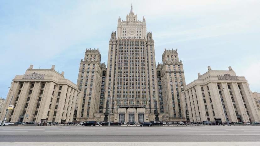 МИД: предложение Москвы о площадке для переговоров Баку и Еревана остаётся в силе