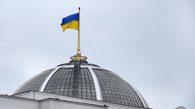 На Украине приняли закон о легализации службы иностранцев в «Азове»