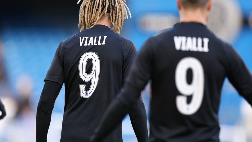 Игроки «Челси» в чёрных футболках с фамилией Виалли выйдут на разминку перед матчем с «Кристал Пэлас»