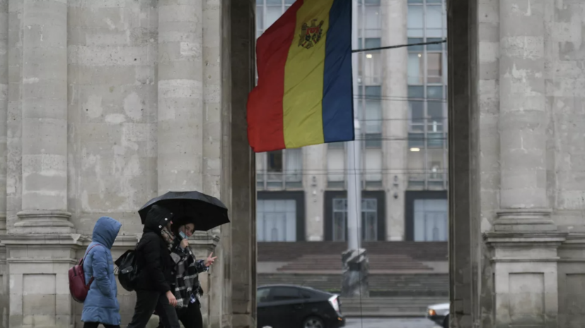 Вице-премьер Молдавии Спыну подал иск против мэра Кишинёва Чебана из-за коррупции