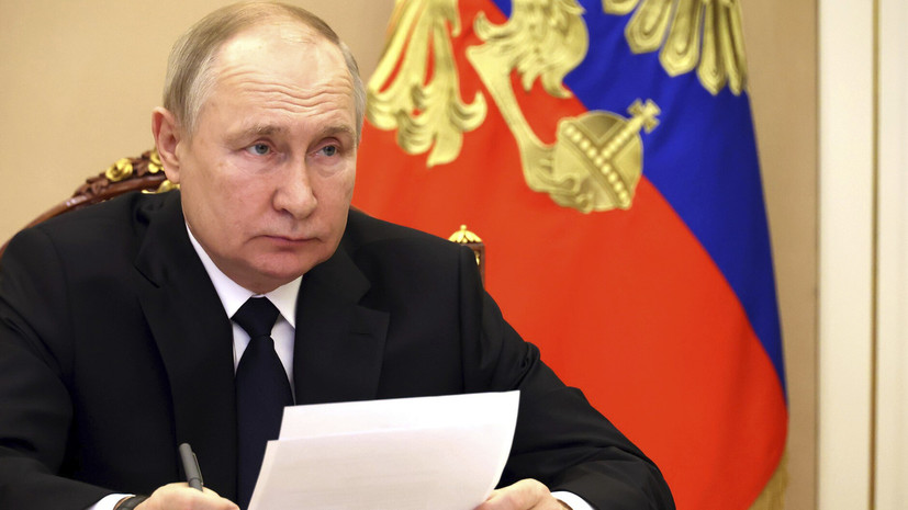 Путин разрешил ряду компаний не учитывать голоса акционеров из недружественных стран