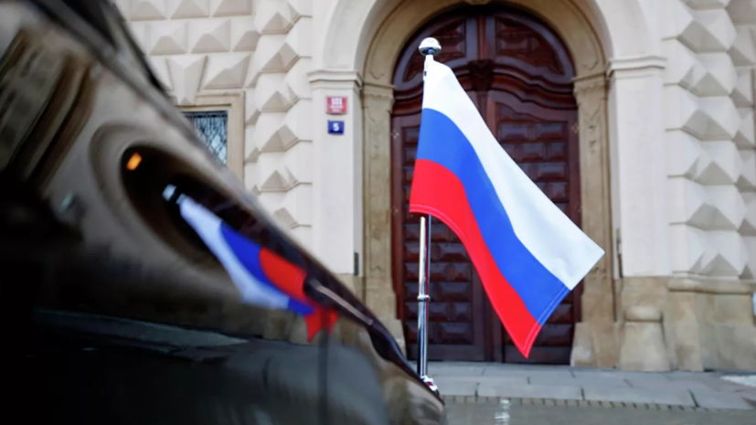 Посольство России в Эстонии приостановило приём заявлений о выходе из гражданства