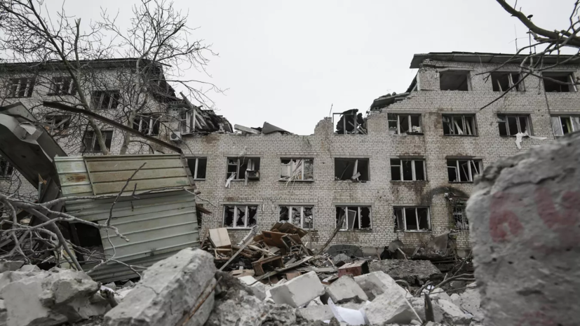 Власти Каховки сообщили, что при обстреле ВСУ города погибла мирная жительница