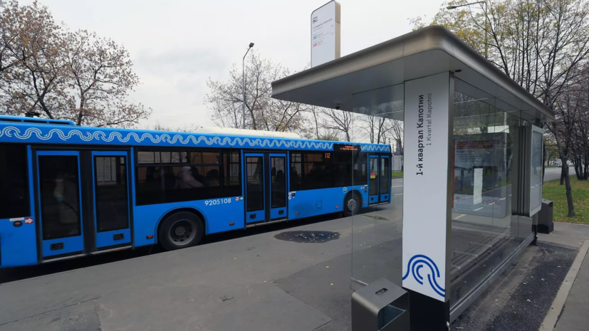 В Подмосковье обустроят ещё 300 автобусных остановок в 2023 году
