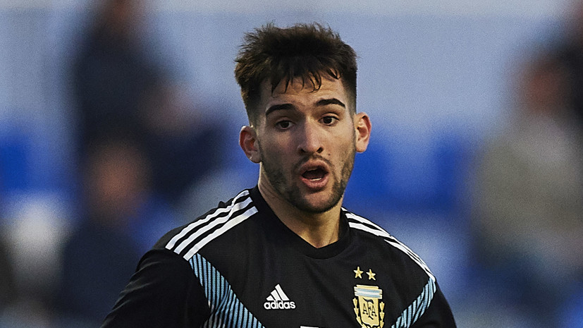 Осинькин отреагировал на возможный переход нападающего «Расинга» Гарре в «Крылья»