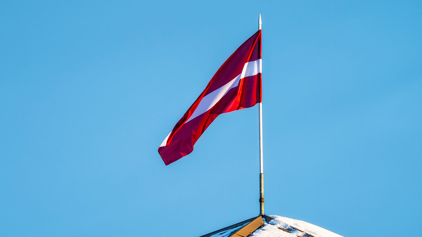 Посол России заявил, что дипотношения с Латвией будут продолжаться на уровне поверенных