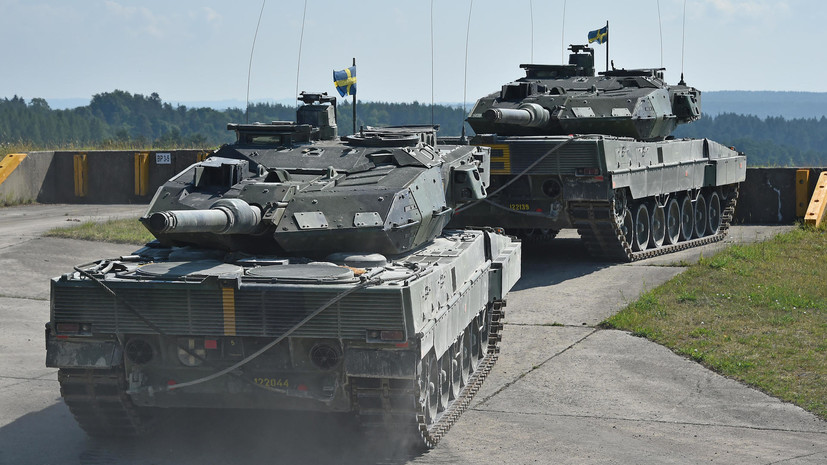 Власти Швеции допустили поставку танков Stridsvagn 122 на Украину