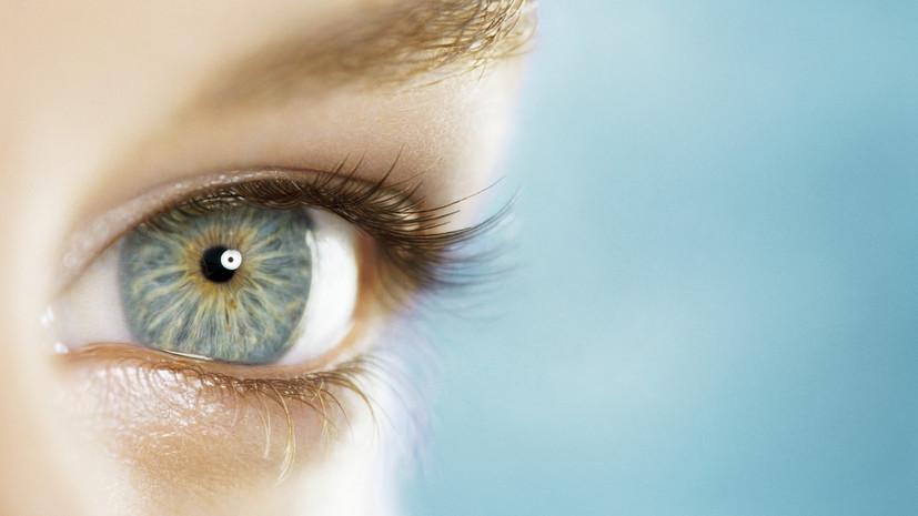 Офтальмолог Дгебуадзе назвала затуманенное зрение первым признаком катаракты