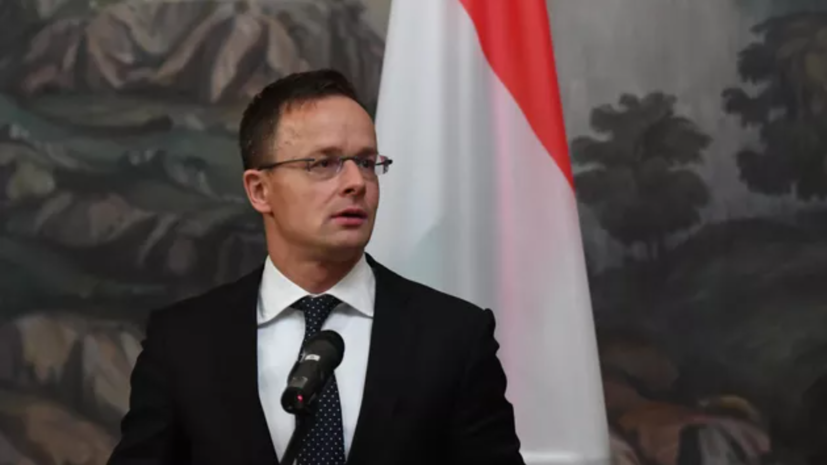 Сийярто: Венгрия и Россия договорились ускорить инвестиции в сооружение АЭС «Пакш-2»