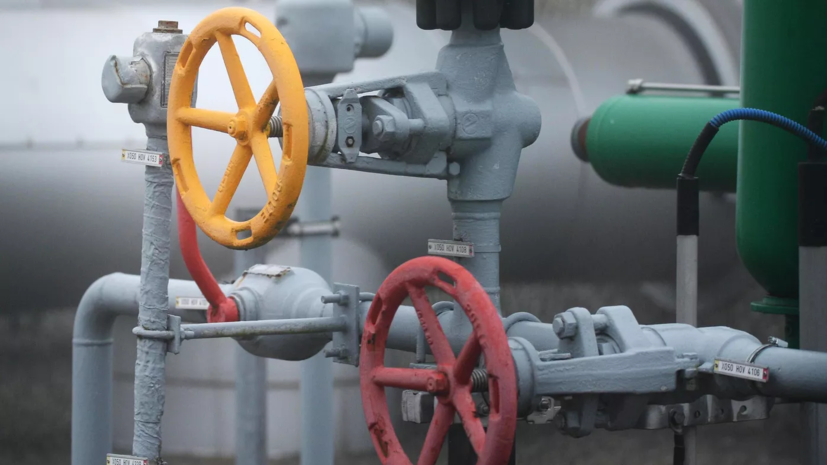 Цены на газ в Европе к закрытию торгов опустились почти до $610 за тысячу кубометров
