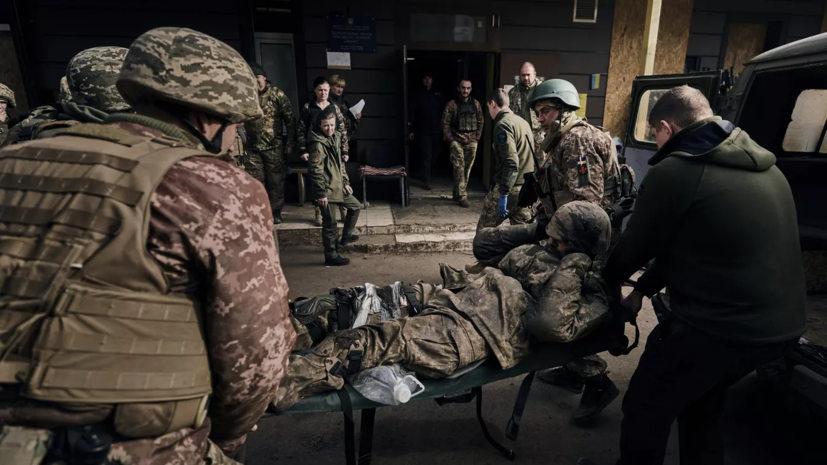 Украинские военные сообщили журналисту Bild Рёпке о тяжёлой ситуации под Артёмовском