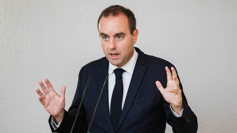 Министр обороны Франции Лекорню объявил о скорых поставках Киеву крупнокалиберных снарядов