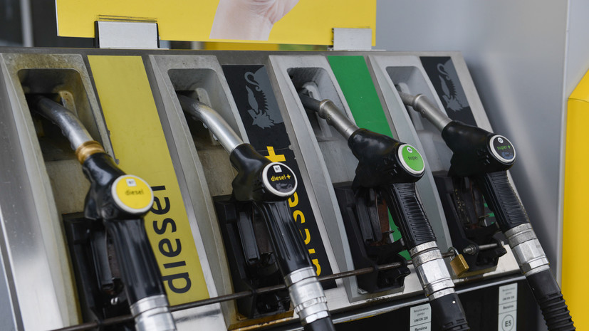 Аналитик Пикин: Россия ничего не потеряет от введения потолка цен на дизель