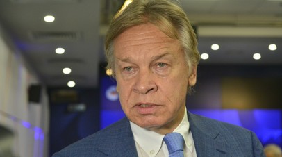 Пушков назвал отношения России и Запада большим разрывом