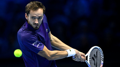 Ольховский: матч с Джоковичем поможет Медведеву подготовиться к Australian Open