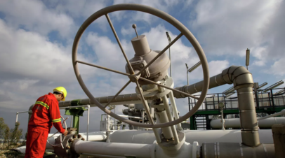 Bloomberg: ФРГ сталкивается с зависимостью от СПГ из-за отказа от российского газа