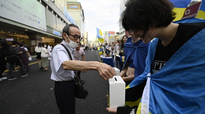 Премьер Японии заявил о намерении Токио продолжать поддержку Киева