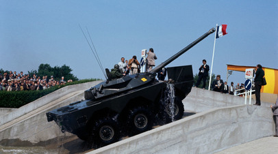 Минобороны Франции: первые бронемашины AMX-10RC будут доставлены на Украину в феврале