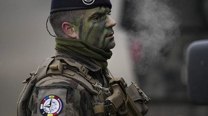 Архивное фото. Французский солдат во время учений НАТО в Румынии