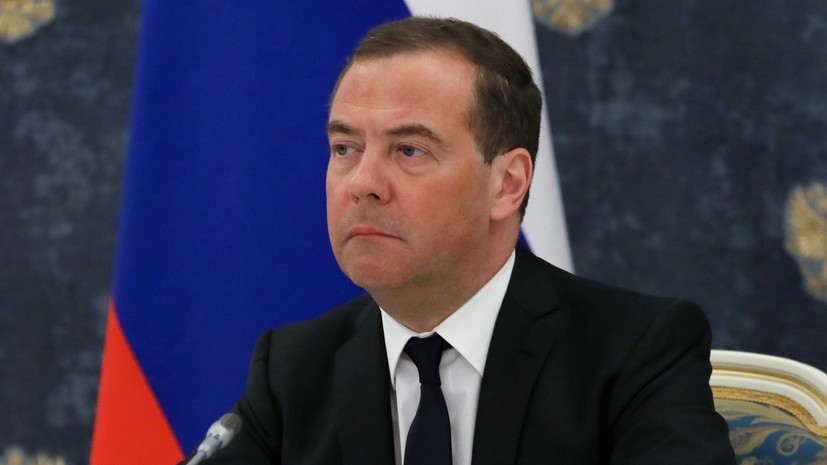 Медведев предрёк Украине судьбу колонии с уничтоженной Западом экономикой