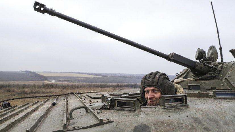 Экс-советник главы Пентагона заявил, что США направят Украине танки с устаревшей бронёй
