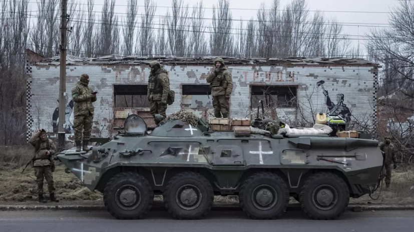 ВСУ перебрасывают под Угледар подкрепления из Артёмовска из-за больших потерь