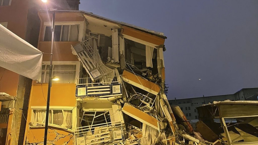 Посольство России в Анкаре выразило соболезнования семьям погибших при землетрясении