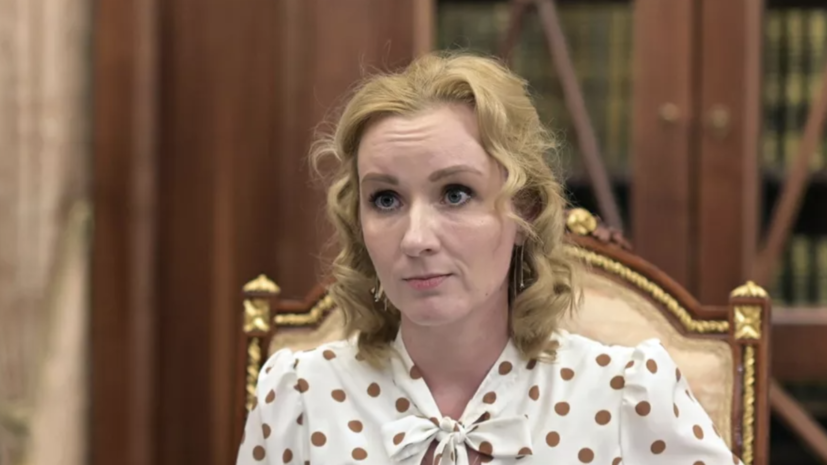 Львова-Белова передала помощь детским интернатам в новых регионах России