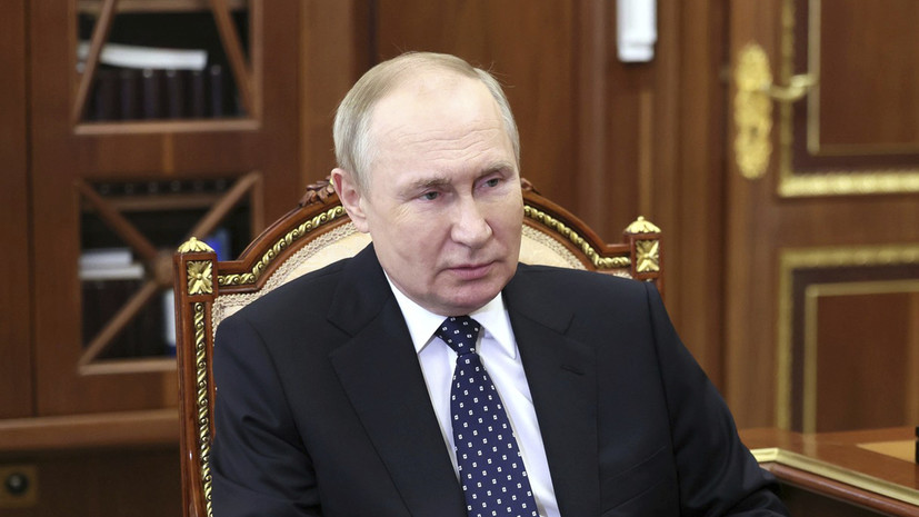 Экс-разведчик Риттер заявил о провале плана США по ослаблению власти Путина