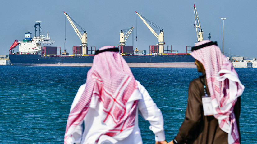 Bloomberg: Саудовская Аравия внезапно повысила цены на нефть для Азии, Европы и США
