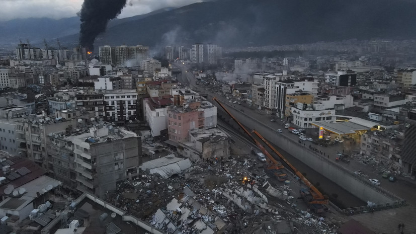 Сейсмолог Люсина назвала причину произошедшего в Турции землетрясения