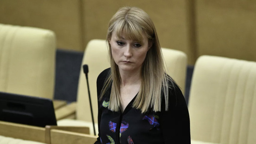 Журова считает выдумками информацию СМИ о состоянии Костомарова