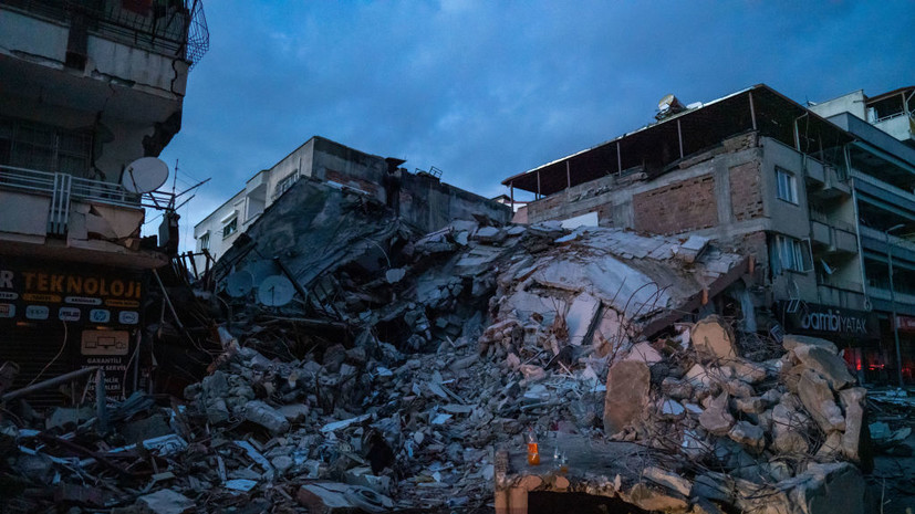 Минюст Турции пообещал наказать ответственных за рухнувшие при землетрясении здания