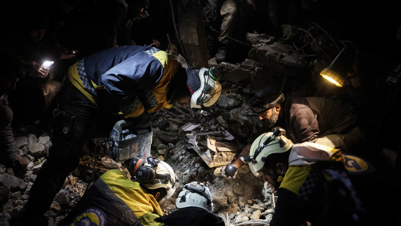Семь человек спасены из-под завалов в сирийском Алеппо