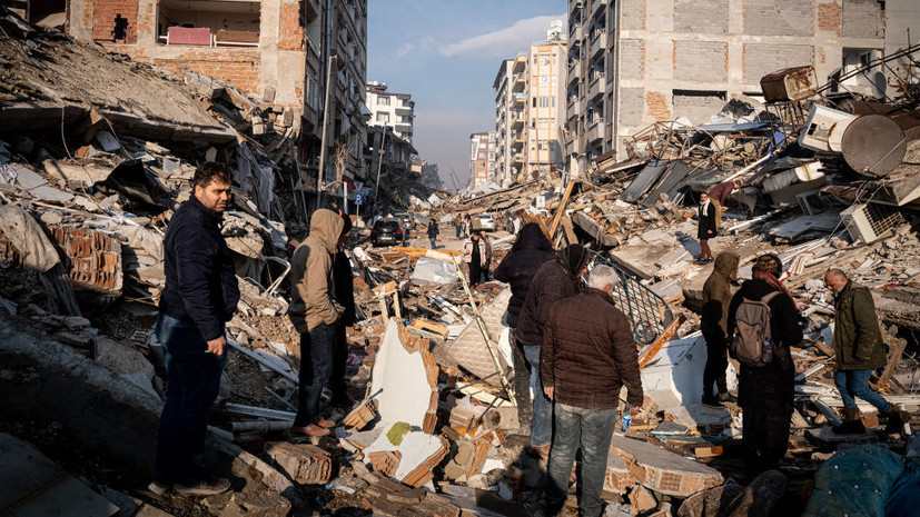 Родственник находящихся под завалами в турецком Хатае россиян рассказал о ситуации