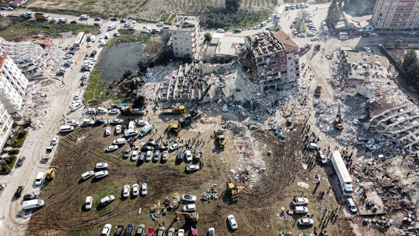 Число погибших при землетрясении в Турции увеличилось до 14 351