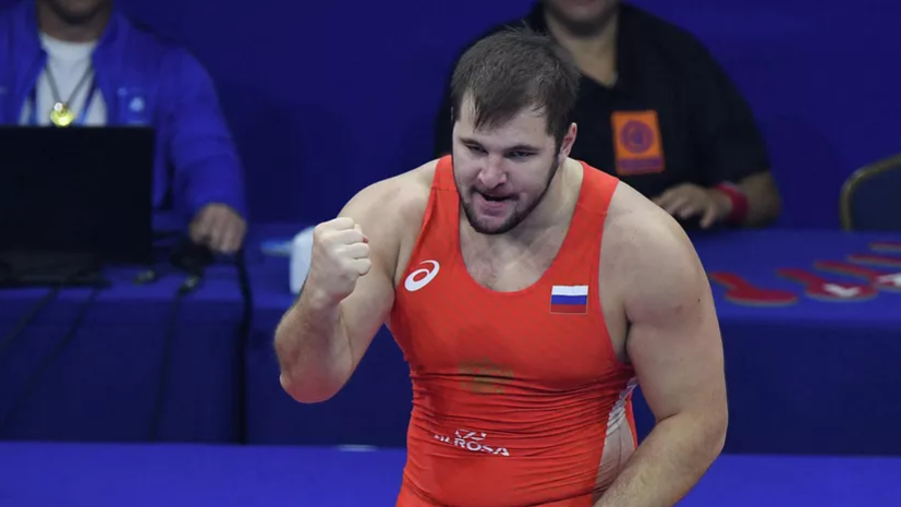 Семёнов стал шестикратным чемпионом России по греко-римской борьбе