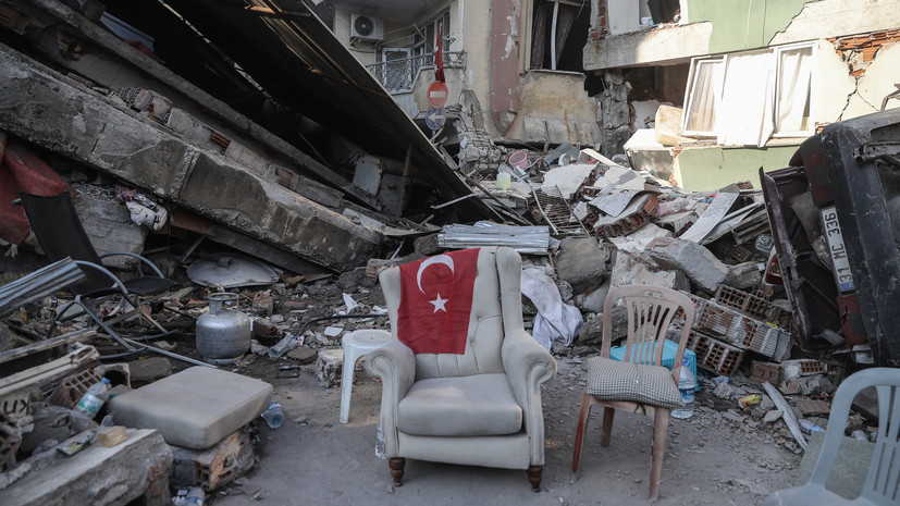 Почти 50 человек задержаны по подозрению в мародёрстве в Турции после землетрясений
